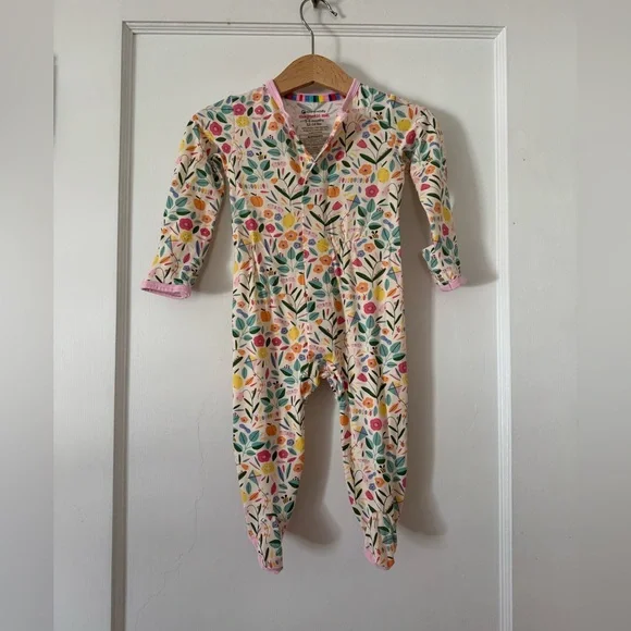 Magnetic Me Footie | 3-6 months - Picture 1 of 8